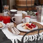 Apartment Naturas Con Piscina Idromassaggio Calda, Privata E Gratuita Rossana