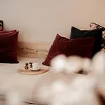 Apartament Naturas Con Piscina Idromassaggio Calda, Privata E Gratuita Rossana