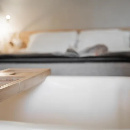Apartment Naturas Con Piscina Idromassaggio Calda, Privata E Gratuita