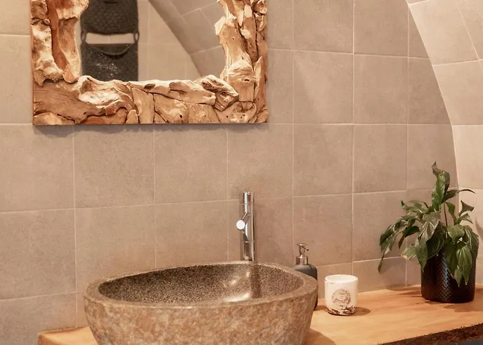 Naturas Con Piscina Idromassaggio Calda, Privata E Gratuita Appartement *